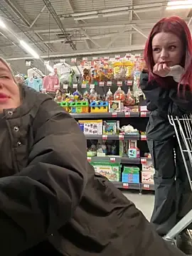 Stripchat Adult Webcams of littlebitchesss