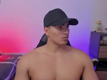 Stripchat Nude Webcam of JamesGraay