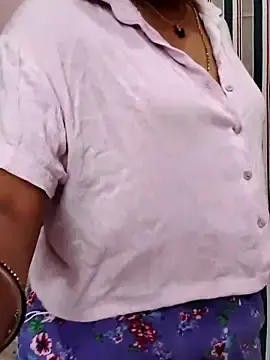 Stripchat Adult Webcam of LIKITHA-HOT-GIRL