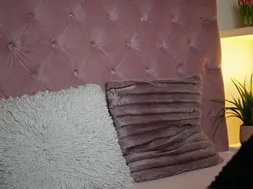 Stripchat Sex Chat of MaiaMini