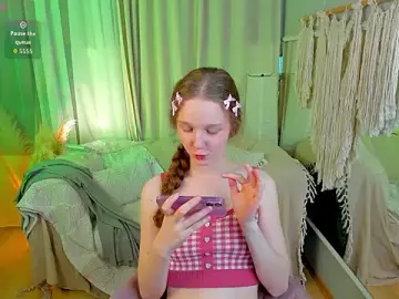 Stripchat Sex Cam of _Rose_Charming_