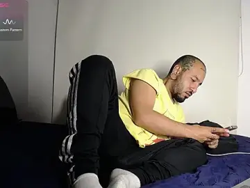 Stripchat Sex Cam of nika_1312