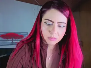 Stripchat Adult Webcam of Dulce_charlottee