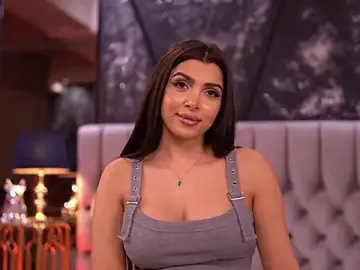 Stripchat Best Webcam of NicoleCellini