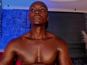 Stripchat Sex Cam of DannSmmith