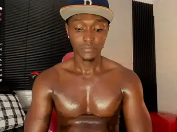 Stripchat Live Porn of DannSmmith