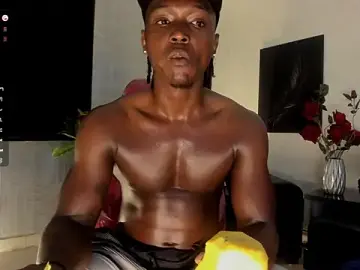 Stripchat Free Live Porn of DannSmmith