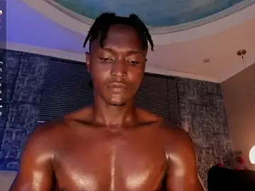 Stripchat Live Sex Cam of DannSmmith