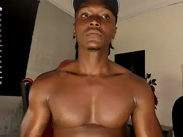 Stripchat Free Porn Cam of DannSmmith