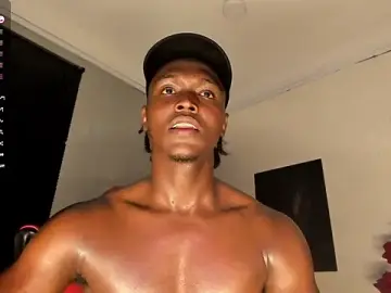 Stripchat Watch Live Sex Cams of DannSmmith