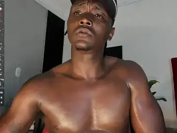 Stripchat Watch Live Sex Cams of DannSmmith