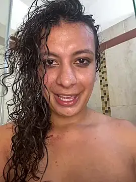 Stripchat Best Webcam of LaColorina_