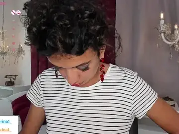 Stripchat Free Live Porn of LaColorina_