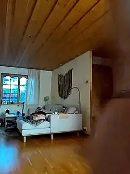 Stripchat Sex Cam of SwedishJennifer