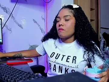 Stripchat Live Sex Cam of hot_princess21