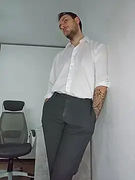 Stripchat Sex Cam of Lovebackground