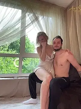 Stripchat Free Porn Cam of Lovebackground