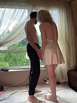 Stripchat Free Porn Cam of Lovebackground