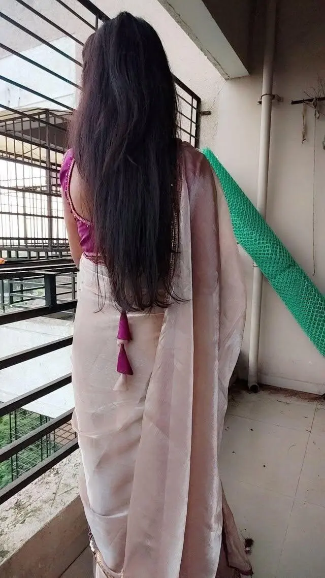 Aanya_hotty