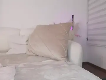 Stripchat Live Sex Cam of Ariadna5