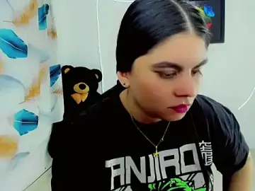 Stripchat Adult Webcam of maddison_ivannova
