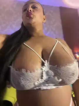 Stripchat Live Sex Cam of sofia_xxx02