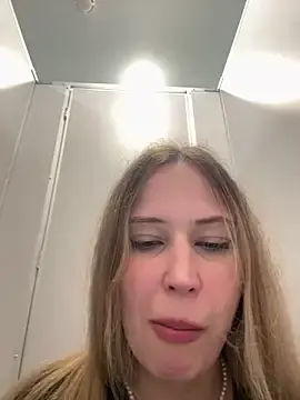 Stripchat Private Sex Chat of blonde_exe