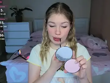 Stripchat Live Porn of pawsclawss