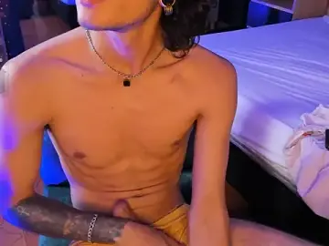 Stripchat Sex Cam of Skinny_Mac