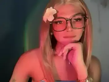 Stripchat Adult Webcam of fuckingkeysha