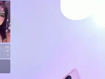 Stripchat Adult Webcam of valentinna_montess