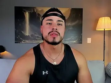 Stripchat Free Porn Cam of ApoloMakris