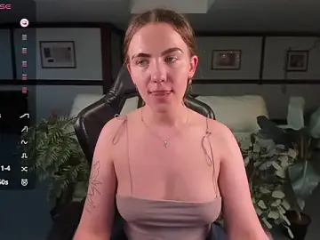 Stripchat Watch Live Sex Cams of Kirarustle1