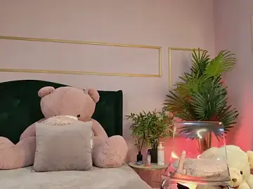 Stripchat Best live sex cam show of KirraWhite