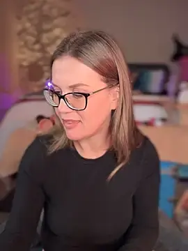 Stripchat Watch Live Sex Cams of MaiseKnox