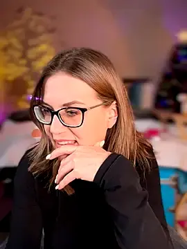 Stripchat Live Sex Cam of MaiseKnox