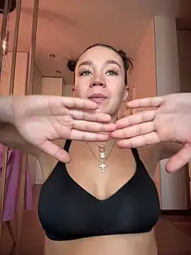 Stripchat Best Webcam of QuietNicole