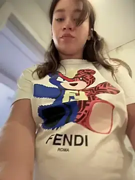 Stripchat Adult Webcam of QuietNicole