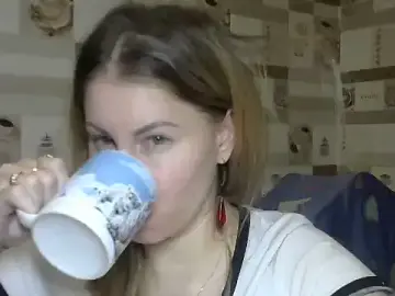 Stripchat Live Sex Cam of TherestlessKitty