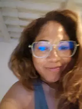 Stripchat Free Porn Cam of mila38