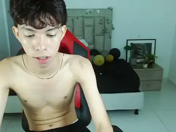 Stripchat Watch Live Sex Cams of Nico__fox123