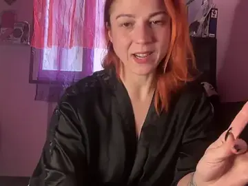 Stripchat Watch Live Sex Cams of Nikky_Divine