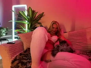 Stripchat Best Webcam of chloetease