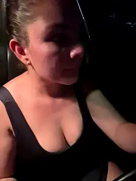 Stripchat Live Sex Cam of Eva_stark10