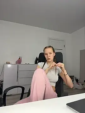 Stripchat Adult Webcam of Ketitull