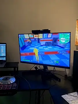 Stripchat Best Webcam of Your_Paris