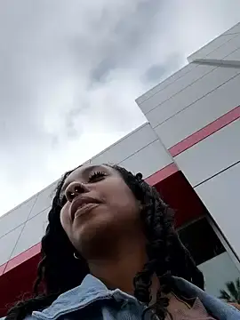 Stripchat Adult Video Chat of Your_Paris