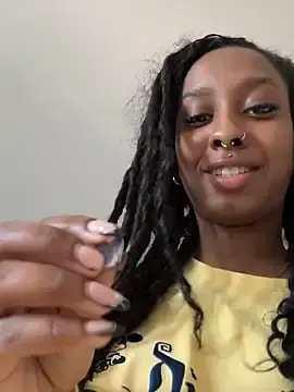 Stripchat Sex Cam of Your_Paris