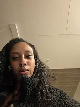 Stripchat Nude Webcam of Your_Paris