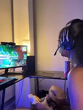 Stripchat Adult Webcam of Your_Paris